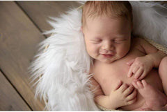 Electomania  Blanket Faux Fur Photography Photo Prop Baby Newborn Background Backdrop Rug (White, 0-3 Months)