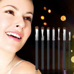 Electomania Goat Hair Eyeshadow Brushes (Black and Silver, 124) - Set of 7